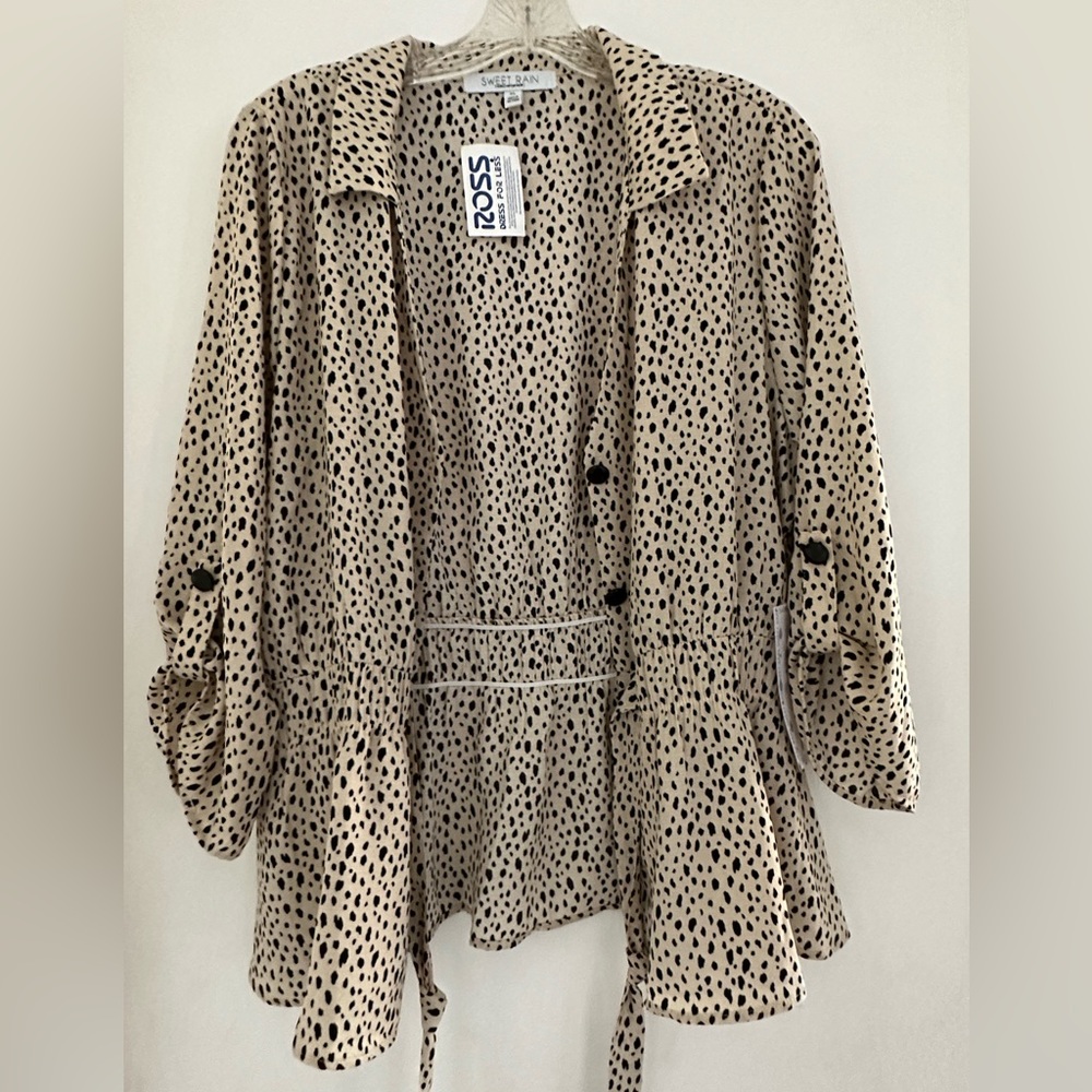 Woman’s blouse